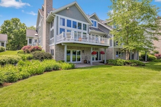 1223 Milwaukee St Unit B, Delafield, WI 53018