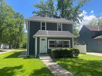 309 S 4th St, Marshall, MN 56258
