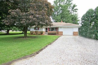 108 Evergreen Blvd, Linden, IN 47955
