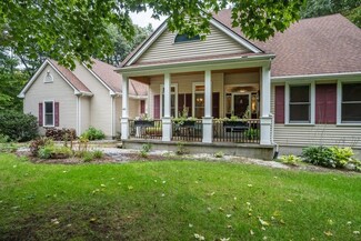 661 Park Hill Rd, Florence, MA 01062