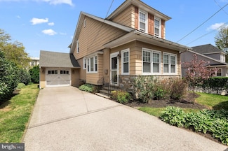 317 Meeting House Ln, Narberth, PA 19072