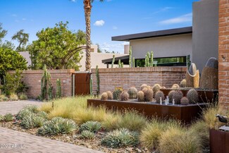 5434 E Lincoln Dr Unit 16, Paradise Valley, AZ 85253
