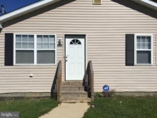 5904 J St, Fairmount Heights, MD 20743