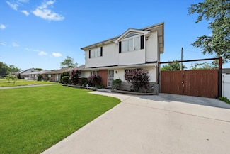 6315 W 83rd Place, Burbank, IL 60459