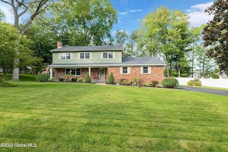 1 Glenwood Dr, Schenectady, NY 12302