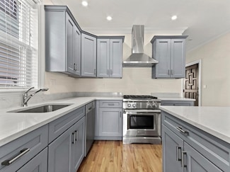 76 Horace St Unit 1, Boston, MA 02128