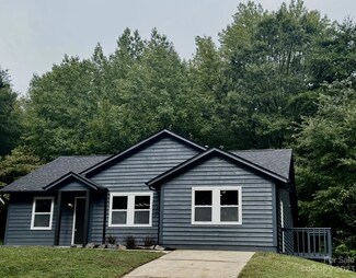 622 Pennwood Ln, Charlotte, NC 28215