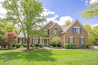 72 Kim Ln, Long Valley, NJ 07853