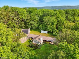 525 Watters Rd, Hackettstown, NJ 07840