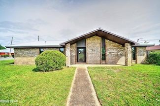 1820 W 24th St, Panama City, FL 32405