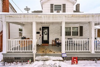 11 2nd St, Dunbar, PA 15431