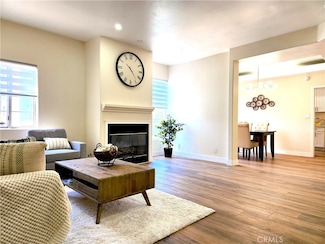 5240 Vantage Ave Unit 101, Valley Village, CA 91607