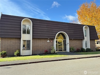 11006 NE 68th St Unit 829, Kirkland, WA 98033