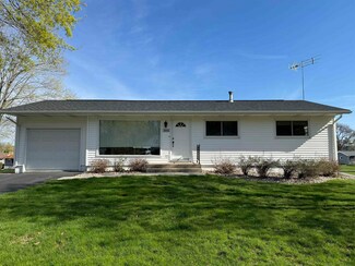 1111 2nd St, Baraboo, WI 53913