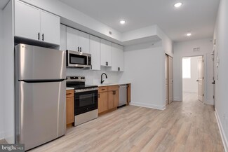 2061 N 8th St Unit 3, Philadelphia, PA 19122