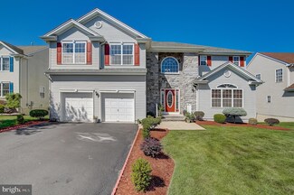 23 Cobblers Cir, Franklin Park, NJ 08823