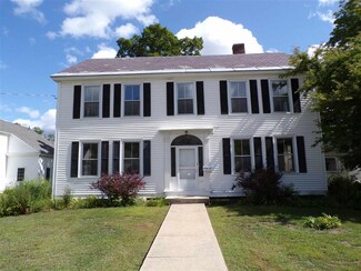 97 Main St, Winchester, NH 03470