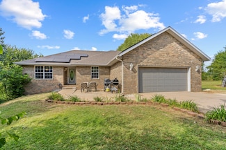 1917 Willoughby Rd, Clever, MO 65631