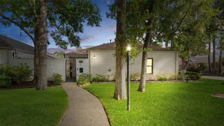 9628 Longmont Dr, Houston, TX 77063