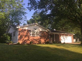 556 S Schug St, Berne, IN 46711