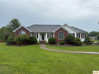 202 Colonial Heights Rd, Glasgow, KY 42141