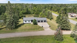 29637 Sunset Ln, Grand Rapids, MN 55744