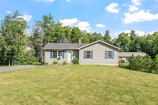82 Baptist Common Rd, Templeton, MA 01468