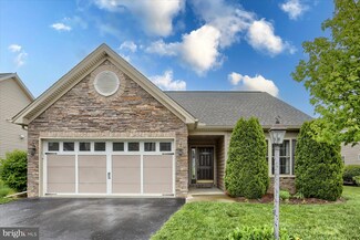 2035 Liberty Dr, Mechanicsburg, PA 17055