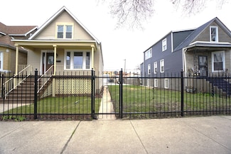 4930 W Saint Paul Ave, Chicago, IL 60639