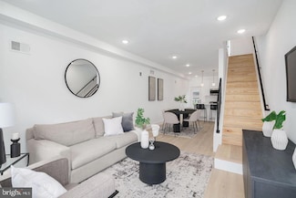 3957 Wyalusing Ave, Philadelphia, PA 19104