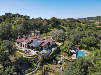 6250 Acorn Hill Ln, Santa Rosa, CA 95403