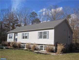 16 Richmond Ln, Bridgeton, NJ 08302