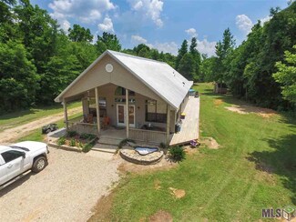 9585 Tunica Trace, Saint Francisville, LA 70775