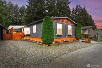 7701 Hardeson Rd Unit 16, Everett, WA 98203