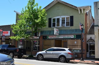 310 312 W Main St Unit 202, Lansdale, PA 19446