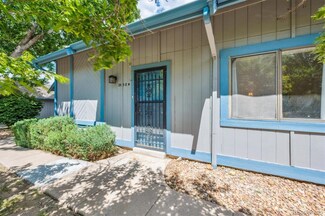 2458 S Victor St Unit B, Aurora, CO 80014