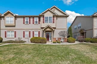 1104 Crimson Clover Way, Schererville, IN 46375