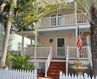 135 Golf Club Dr, Key West, FL 33040
