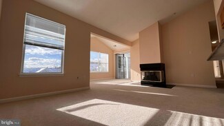 2802 Clear Shot Dr Unit 12-36, Silver Spring, MD 20906
