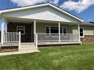 150 Northwest St, Flushing, OH 43977
