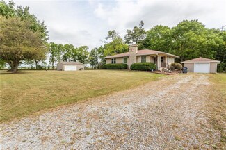 4096 N Mechanicsburg Rd, Middletown, IN 47356