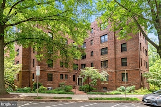 3024 Tilden St NW Unit 6, Washington, DC 20008