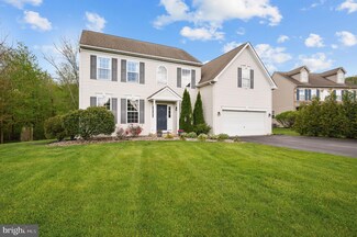 256 Hidden Creek Dr, Downingtown, PA 19335
