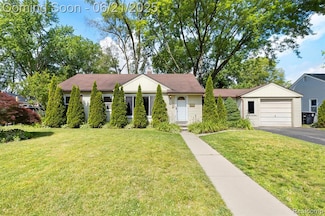 14999 Arden St, Livonia, MI 48154