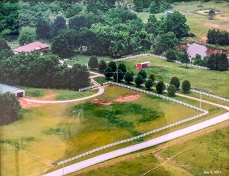 19801 N Tucker School Rd, Sturgeon, MO 65284