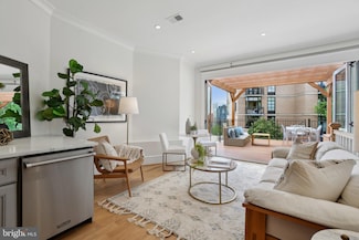 408 M St NW Unit 4, Washington, DC 20001