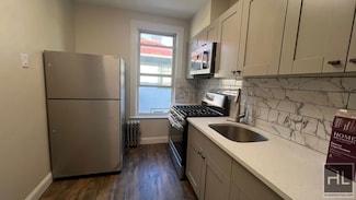 433 E 2nd St Unit 2, Brooklyn, NY 11218