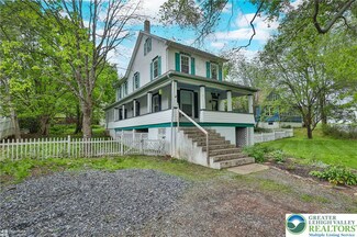 4215 W Grant St, Slatedale, PA 18079
