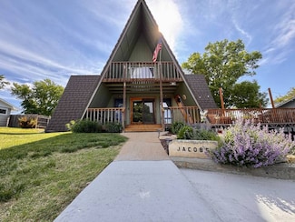 442 S 5th St, Phillipsburg, KS 67661