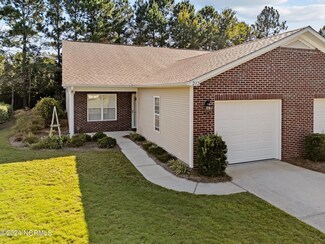 212 Wayneridge Ct, Wilmington, NC 28411